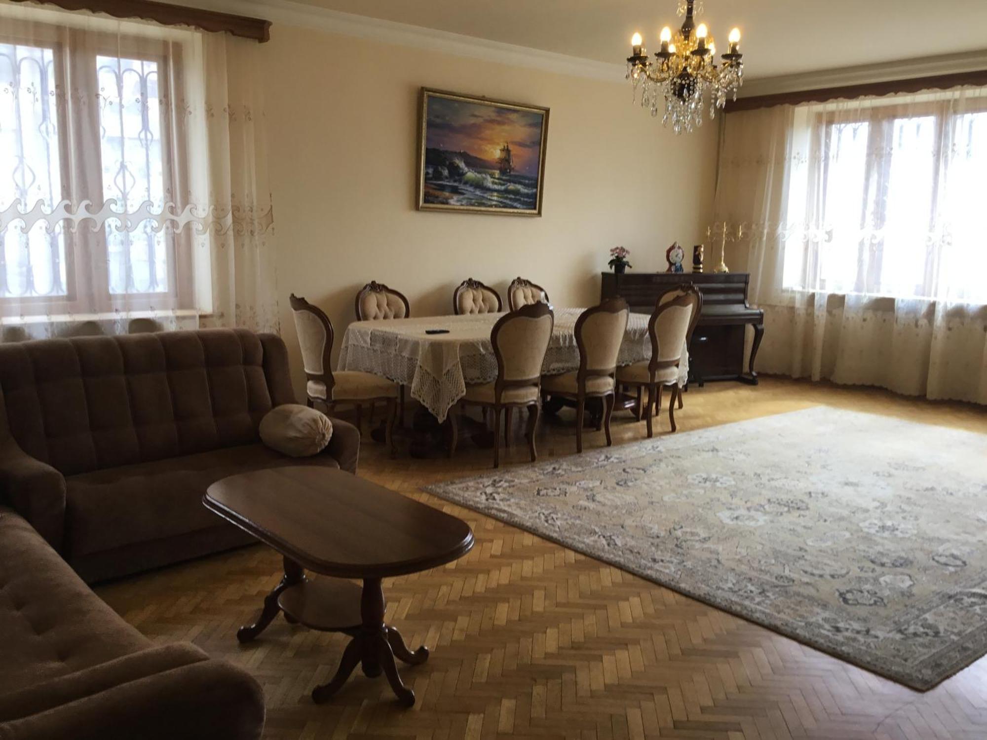 איג'באן Luse Guest House מראה חיצוני תמונה