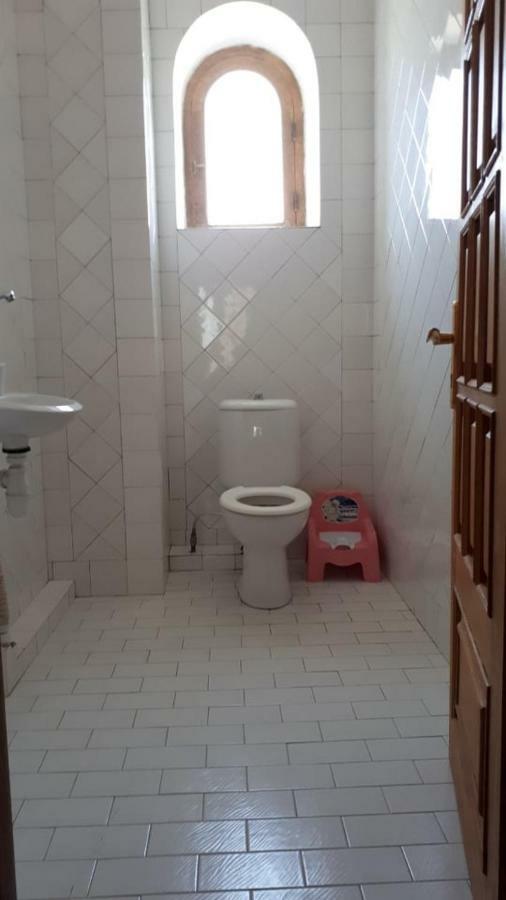 איג'באן Luse Guest House מראה חיצוני תמונה